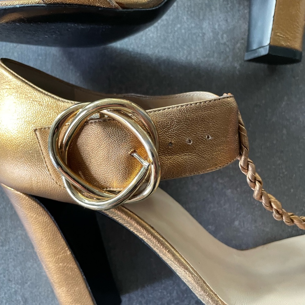 Balenciaga gold High heel Sandal in size 40 - Picture 3 of 10